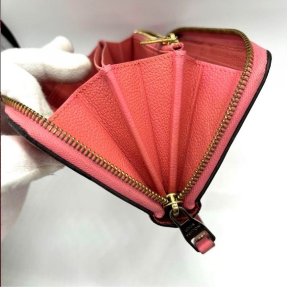 Louis Vuitton monogram Empereinte leather wallet - Picture 4 of 13